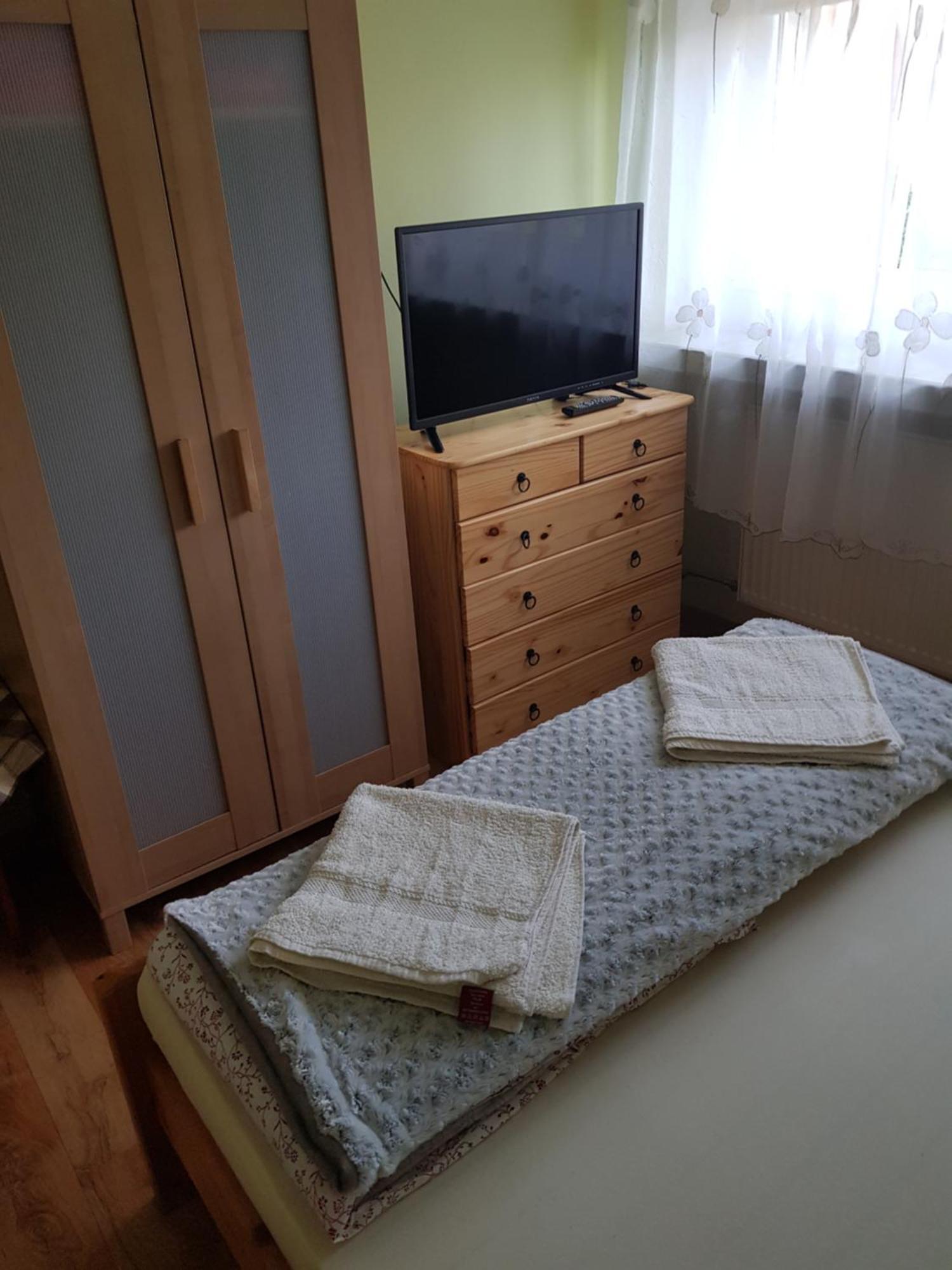 Apartamenty, Pokoje, Noclegi Pracownicze " Skarpa" ويلكاسي المظهر الخارجي الصورة